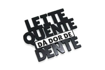 Ímã Acrílico Leite Quente